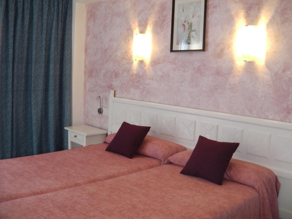 Hotel Alfonso Cala Ratjada  Ngoại thất bức ảnh